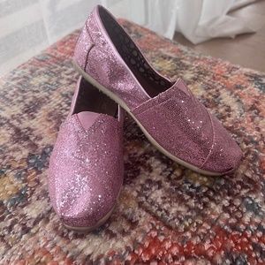 Toms Sparkle Pink Slip on Flats SZ 6